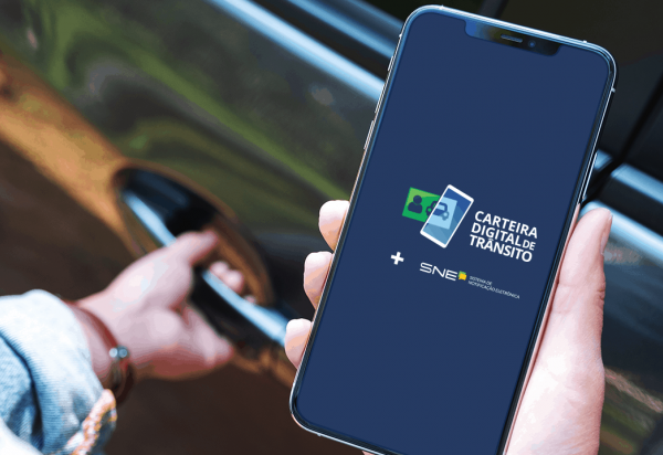 Carteira Digital de Trânsito agora permite pagamento de multas com 40% de desconto