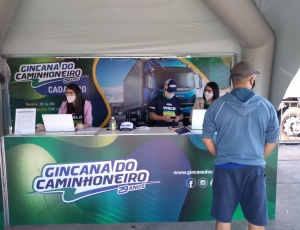 TEM GINCANA DO CAMINHONEIRO NO TRAJETO  DE SANTO ESTEVÃO/BA