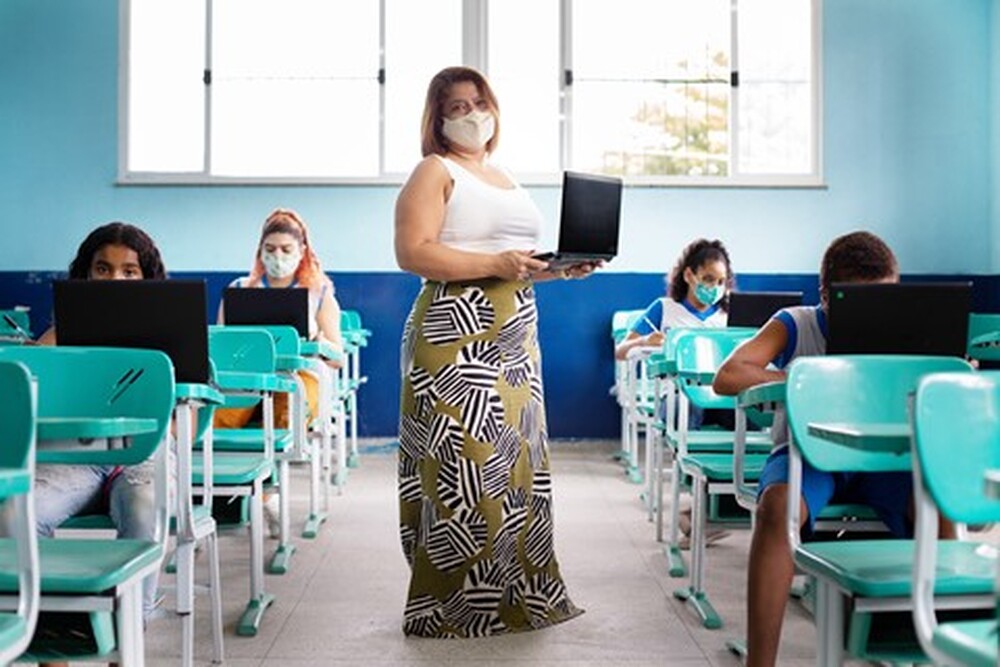 Petrobras com inclusão digital em escolas públicas
