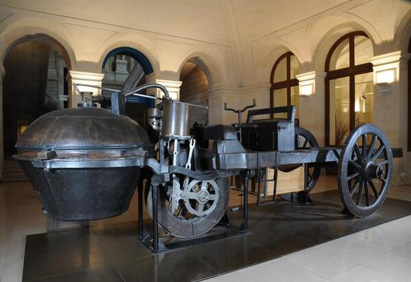 História: como surgiu o primeiro caminhão? 