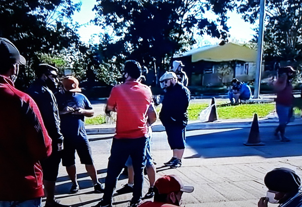 Caminhoneiros brasileiros denunciam maus tratos na fronteira Argentina