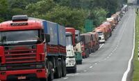 Caminhoneiros pedem extensão da isenção de Pis/Cofins do diesel