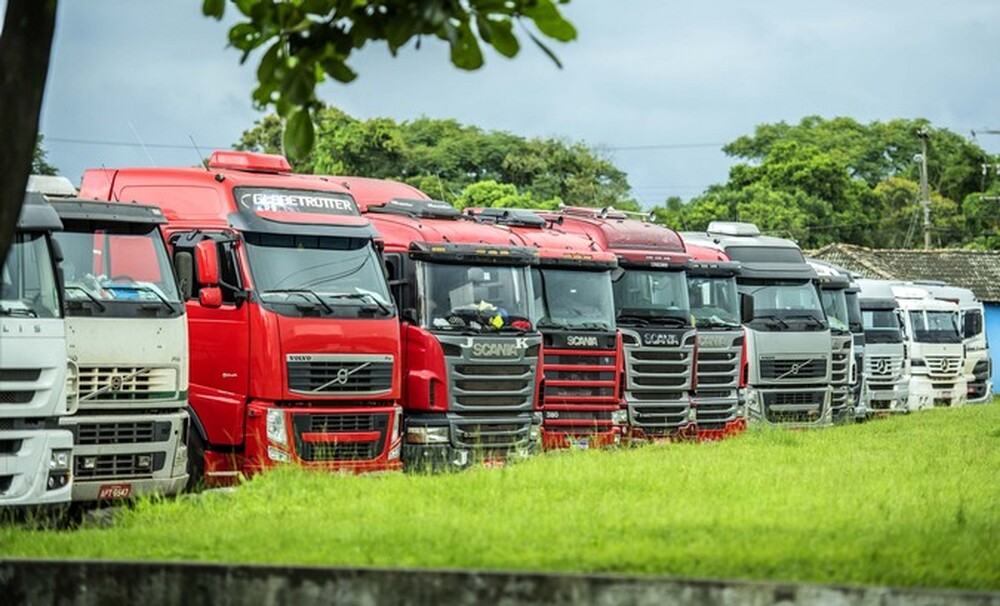 Governo certifica 15 novos pontos de parada e descanso para caminhoneiros