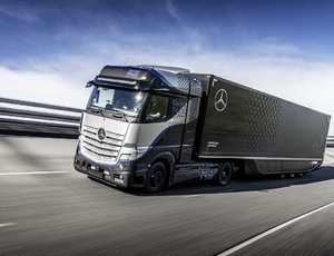 Daimler testa MB movido a célula de combustível