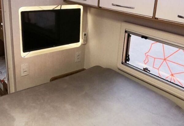 Scania Off-Road XT P320 vira um Motorhome de luxo 