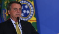 Bolsonaro anuncia redução no PIS/Cofins no litro do diesel