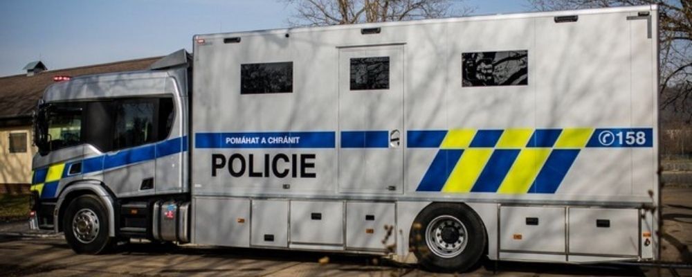 Conheça o Scania utilizado pela polícia Tcheca