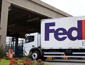 FedEx abre 50 vagas para motoristas de carreta