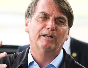 Bolsonaro fala em uso de R$ 15 bi de subsídios para zerar impostos do diesel