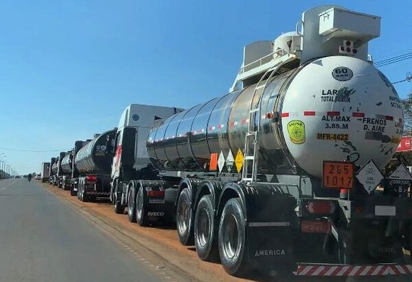 Greve no Paraguai continua; motoristas brasileiros são prejudicados