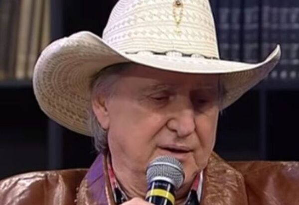 Sérgio Reis responderá a inquérito por convocar paralisação de caminhoneiros 