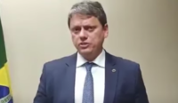 Tarcísio confirma áudio de Bolsonaro a caminhoneiros