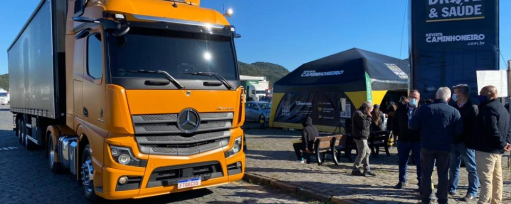 MB oferece test-drive do Novo Actros na rota da soja em Rondonópolis