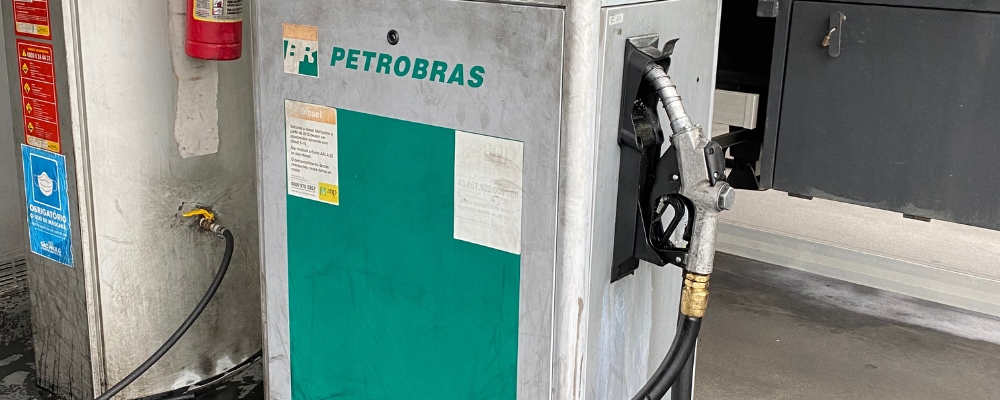 Distribuidoras alertam para risco de desabastecimento de gasolina e óleo diesel