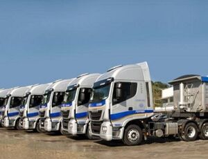 Iveco entrega mais 60 Hi-Ways para o Grupo D'Granel