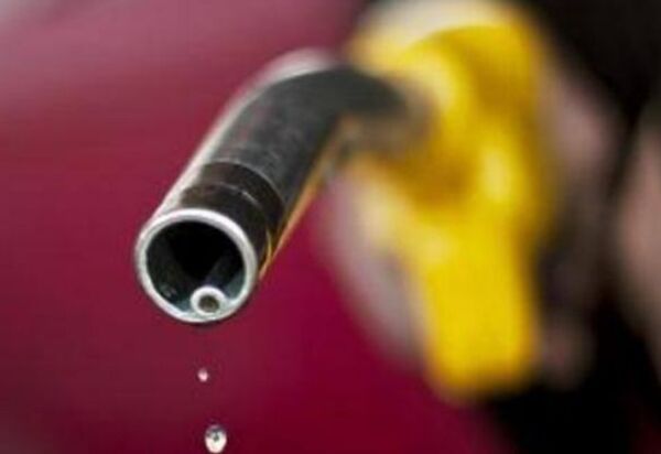 Vendas de diesel e gasolina crescem em outubro; etanol despenca, diz ANP