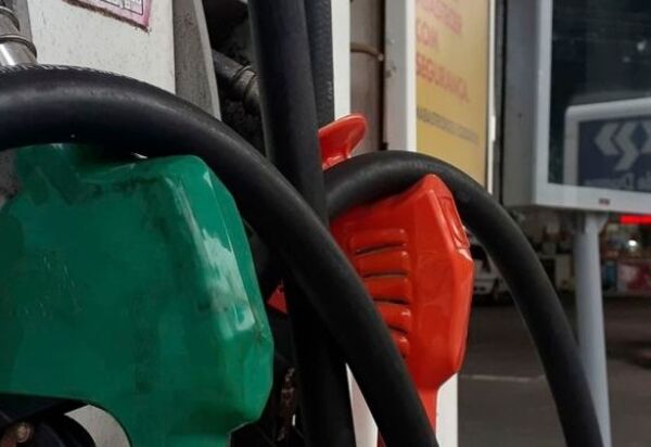 Programa para conter aumentos de preço de combustíveis é aprovado na CAE e vai a Plenário