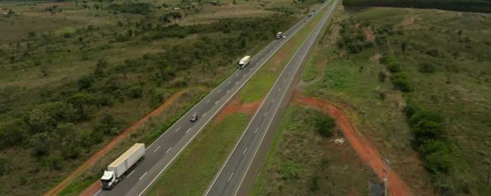 Novo trecho restaurado no DF facilita o escoamento do agronegócio rumo ao nordeste