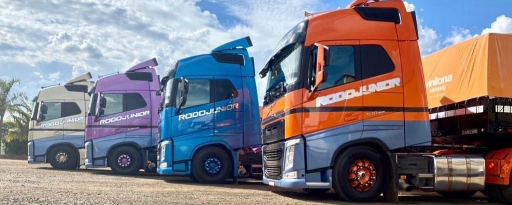 Rodojunior adquire mais 103 caminhões Volvo FH - Revista Caminhoneiro