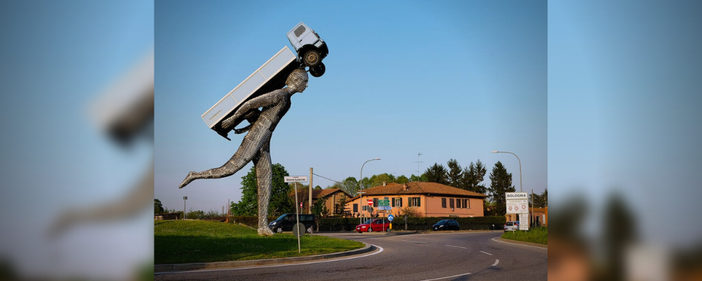 Curiosidade: Conheça o monumento em homenagem aos caminhoneiros na Itália
