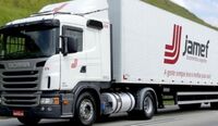 Jamef abre vagas para motoristas com CNH E