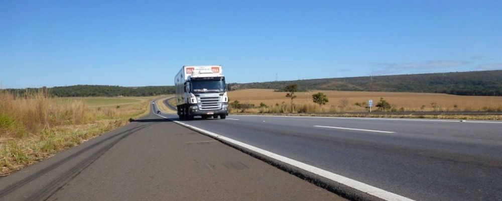 Alguns cuidados para tornar sua viagem de caminhão mais segura