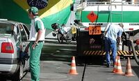 Senadores criticam reajustes nos combustíveis e defendem projetos para conter preços