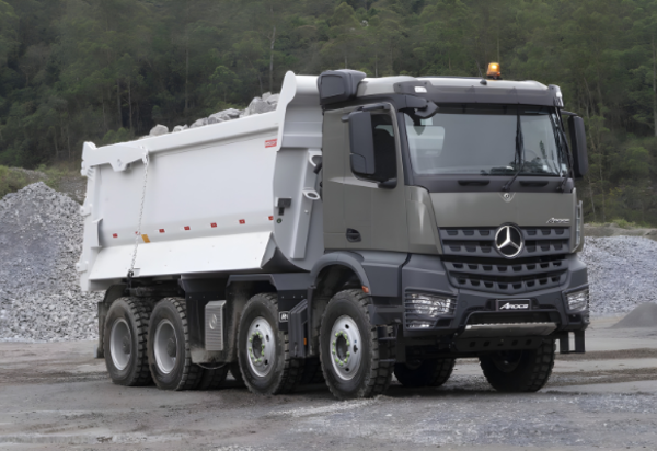 Mercedes-Benz oferece customização do Arocs