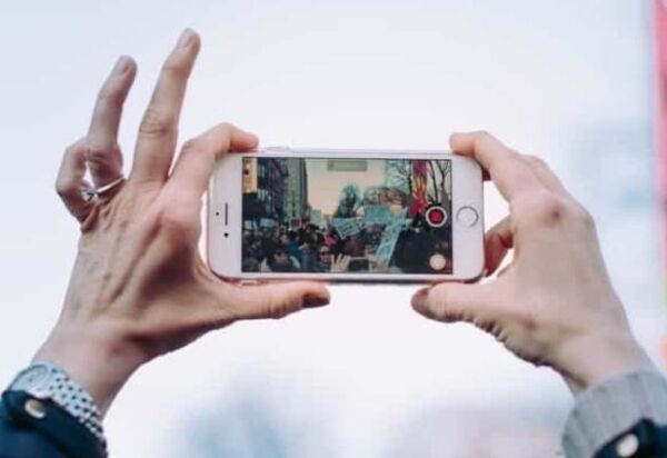 Punição para quem divulgar imagem que incentive violência no trânsito