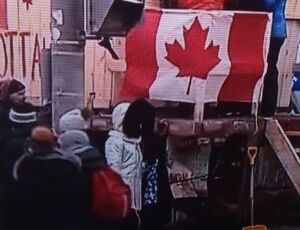 Caminhoneiros continuam protestos e já entram no 11º dia contra regras da pandemia no Canadá