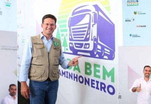 Governo Federal entrega estação do Roda Bem Caminhoneiro na Bahia