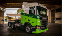 Scania faz a primeira venda de 5 caminhões movidos 100% a GNL à Morada Logística