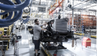 Mercedes vai colocar 600 trabalhadores em férias coletivas no ABC paulista