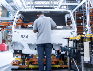 Volvo vende 140 FH's para a empresa Rodojunior - Blog do Caminhoneiro