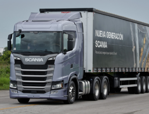 Comunidade: Scania distribui 117 bolsas de estudo para cursos no Senai