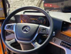 Mercedes-Benz inicia em Araquari uma nova etapa de test-drive do Novo Actros na rota da safra