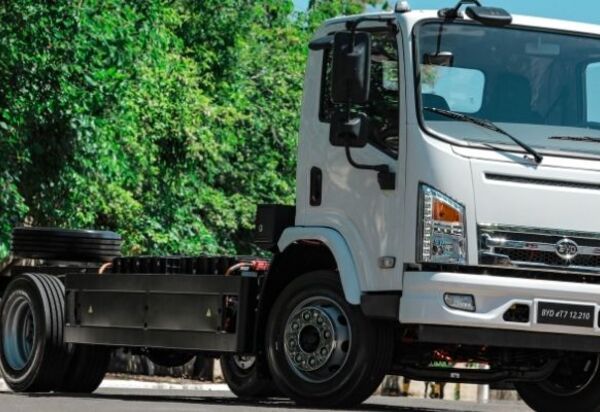 BYD lança novo caminhão 100% elétrico para o mercado nacional