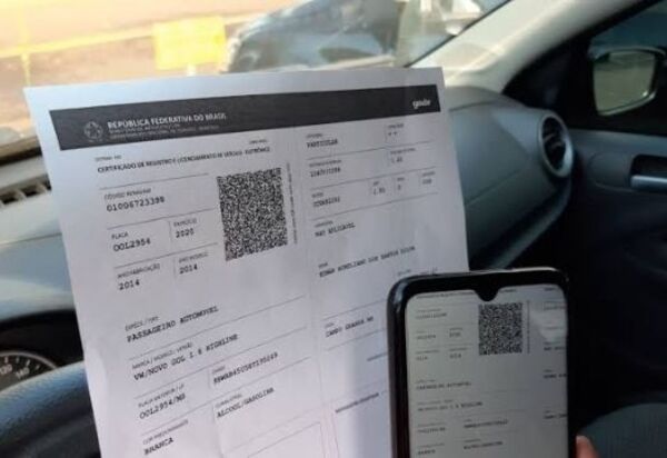Detran deve voltar a emitir documento de veículo em papel moeda