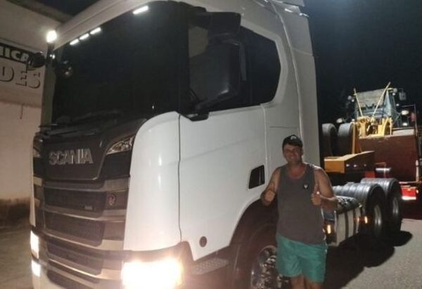 Vereador de Iconha (ES) renuncia ao mandato para ser caminhoneiro