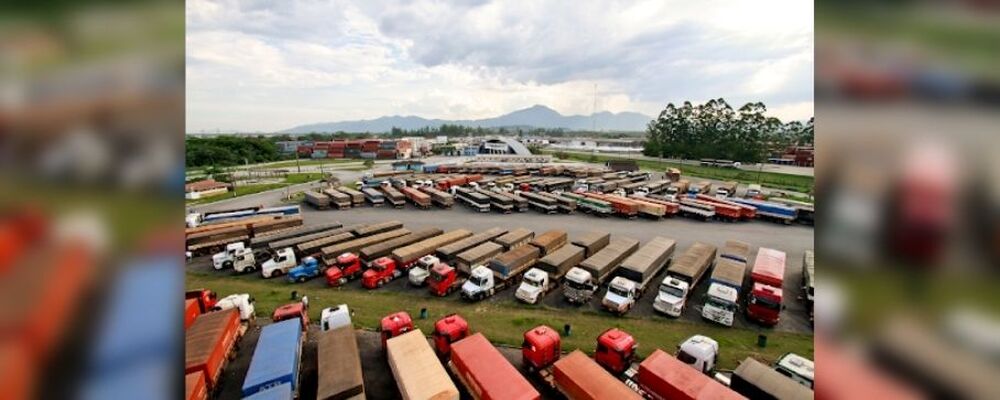 Paradas de descanso nas rodovias federais garantem segurança aos caminhoneiros, diz Sampaio