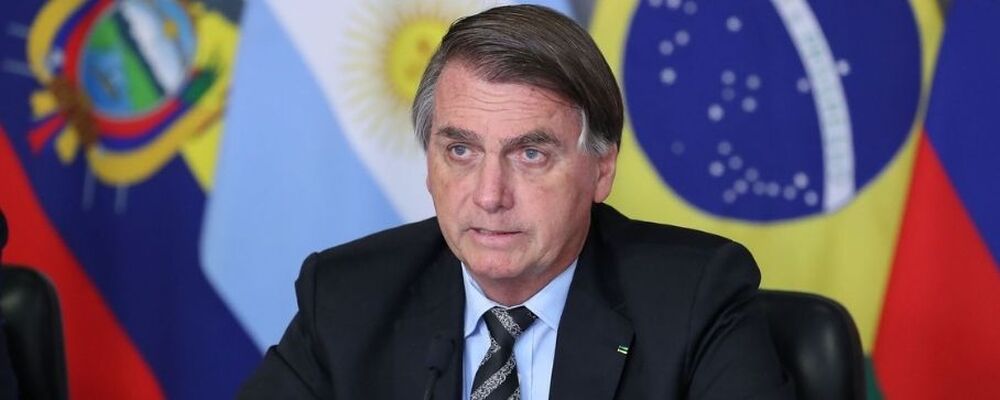 Bolsonaro pretende acionar na justiça a Petrobras pelos aumentos dos combustíveis