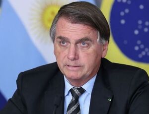 Bolsonaro pretende acionar na justiça a Petrobras pelos aumentos dos combustíveis