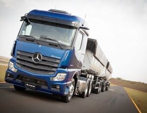 Mercedes-Benz volta à rota da safra e realiza test-drive do Actros em Uruguaiana