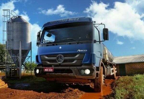 Mercedes alcança o marco de venda de 10.000 caminhões customizados