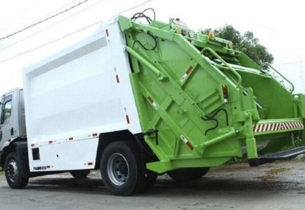 Saiba qual a capacidade de um caminhão de lixo