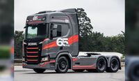 Scania lança Edição Comemorativa de 65 anos de Brasil 
