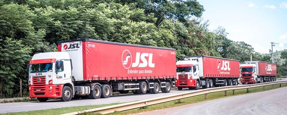 JSL tem vaga para motorista que irá conduzir caminhão comboio 