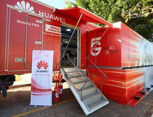 Senai e Huawei utilizam caminhão como sala de aula