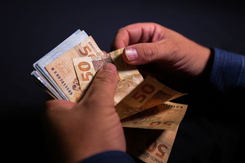 “Pix Caminhoneiro” de R$ 1 mil  é aprovado
