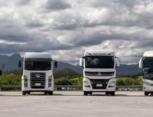 Rodojunior recebe novos caminhões Volvo FH - Blog do Caminhoneiro